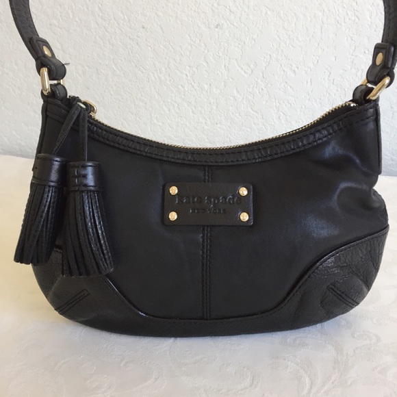 kate spade Handbags - Kate spade shoulder bag